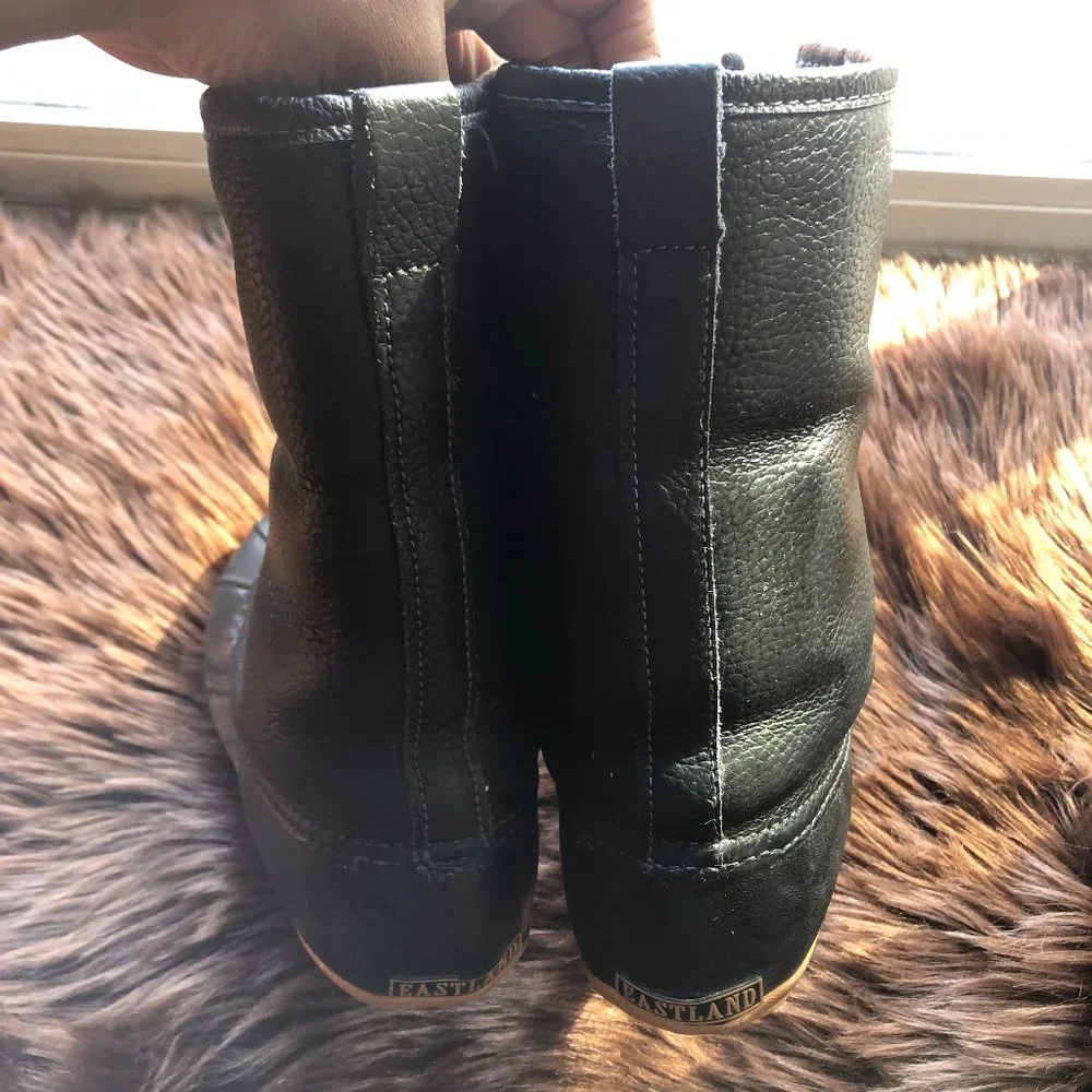 Eastland Duck Rain/Winter Boots - Picture 6 of 14